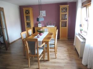 Φωτογραφία από το άλμπουμ του Apartment with terrace in the garden σε Pracht +31 φωτογραφίες
