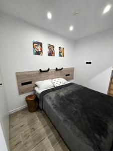 Ένα ή περισσότερα κρεβάτια σε δωμάτιο στο Loft 210 +10 φωτογραφίες