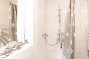 Ένα μπάνιο στο PAM4 Ferienwohnung Leffler