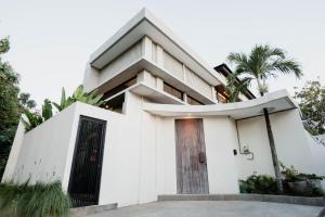 Bygningen som villaen ligger i