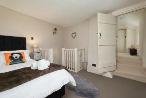 Ένα ή περισσότερα κρεβάτια σε δωμάτιο στο 3 Bed in Dalwood oc-p27362