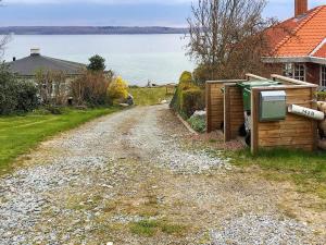 Φυσικό τοπίο κοντά σε αυτή η παραθεριστική κατοικία