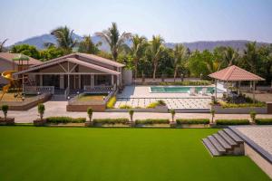 Kolam renang di atau dekat dengan Sterling Farm Stay