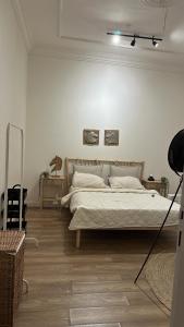 Billede fra billedgalleriet på غرفة نوم مودرن بدخول ذاتي رقم سري i Tabuk