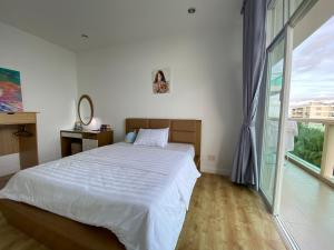 Gallery image of Muine, Vietnam, Apartment, 2Br in Phan Thiet +12 photos