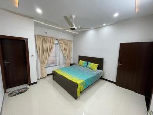 Gallery image of Silent Hillside Stay 4 Families in Abbottābād