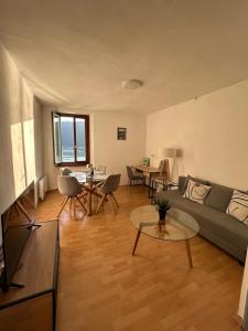 Χώρος καθιστικού στο Casa Borromini - Parking - Vista Lago di Lugano