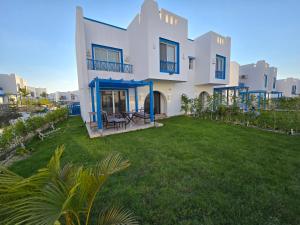 Το κτήριο όπου στεγάζεται  η βίλα