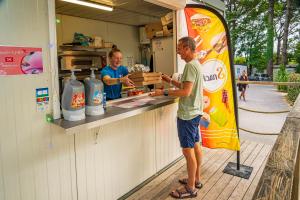 Hosté ubytování Camping La Baule + 10 fotografií
