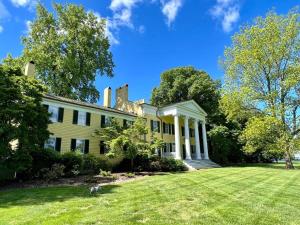 an image of a house with a lawn at Fairview Estate in Saint Michaels
