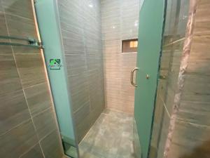 Fotografie z fotogalerie ubytování Tastefully furnished Two bedrooms Gariki v destinaci Abudža