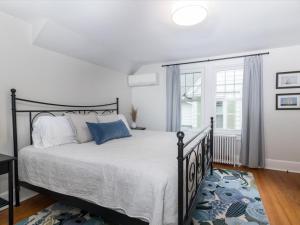 Ένα ή περισσότερα κρεβάτια σε δωμάτιο στο Sailor Joes +24 φωτογραφίες