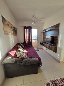 Μια τηλεόραση ή/και κέντρο ψυχαγωγίας στο Apt 8 min do centro de Piracicaba, 30 min Thermas São Pedro