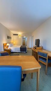 Μια τηλεόραση ή/και κέντρο ψυχαγωγίας στο Alphaville Hotel e Residence 1503 +17 φωτογραφίες