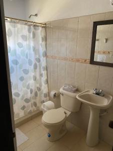 Koupelna v ubytování Hospederia Montano Alto + 11 fotografií