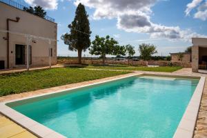 Swimmingpoolen hos eller tæt på WePuglia - Masseria del Cherubino