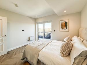 Postel nebo postele na pokoji v ubytování 1 Bed Flat - Sleeps 2 - Parking - Wifi