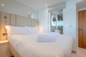 Voodi või voodid majutusasutuse Waters Edge - Cornwall toas