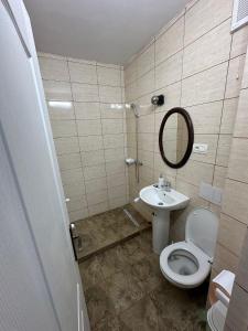 Ένα μπάνιο στο Casa La Taicu +12 φωτογραφίες