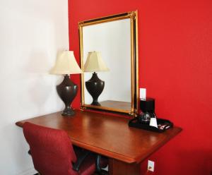 Fotografie z fotogalerie ubytování A Nights Inn v destinaci Ridgecrest