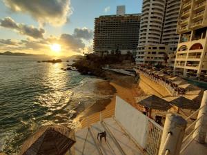 Galeriebild der Unterkunft Loft en las Torres Gemelas Acapulco in Acapulco