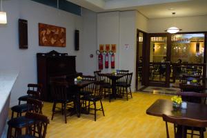 Restaurace v ubytování Altadomo Hotel
