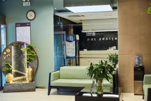 Χώρος καθιστικού στο Jinjiang Inn Baotou Saihan Tara Park Youyi Street