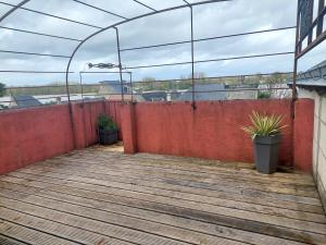 Μπαλκόνι ή βεράντα στο Maison avec terrasse face à la Confluence Loire-Vienne