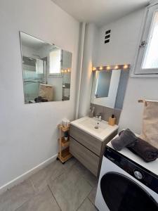 Η κουζίνα ή μικρή κουζίνα στο 2 Chambres, Residence avec Parking ! +16 φωτογραφίες