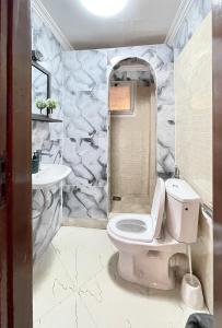 Fotografie z fotogalerie ubytování Touraco Suite Hôtel Business v destinaci Mbour