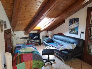 Χώρος καθιστικού στο Casa Dalessi Loc Turistica CIN