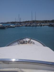 Φωτογραφία από το άλμπουμ του ΜΕΓΑΡΑ yacht Λιμανι Νέας Περάμου στα Μέγαρα