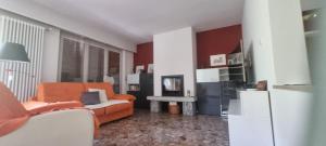 Galería fotográfica de Doppelzimmer mit Gemeinschaftsbad - und Küche en Purasca