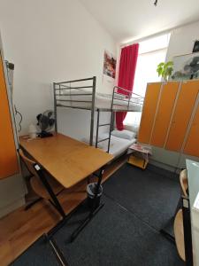 Postel nebo postele na pokoji v ubytování ABAI Dormitory