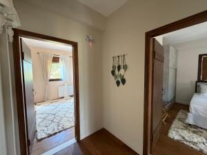 Ένα ή περισσότερα κρεβάτια σε δωμάτιο στο Vytina Mont et Sapin