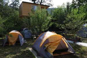 Afbeelding uit fotogalerij van Tree House & Camping Goris in Goris +40 foto's
