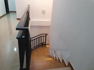 Afbeelding uit fotogalerij van Joy living home in Homagama