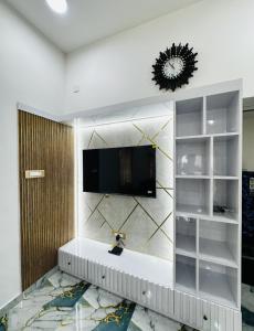 TV a/nebo společenská místnost v ubytování Villa De Marina