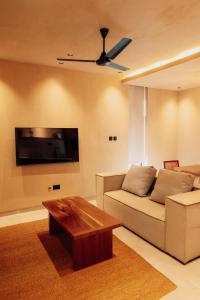 Photo de la galerie de l'établissement Outskirts Resort, à Trofwi