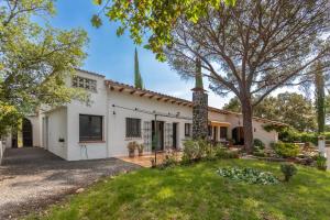 Κήπος έξω από το El Pigot - charming tranquil holiday home surrounded by nature with a private swimming pool