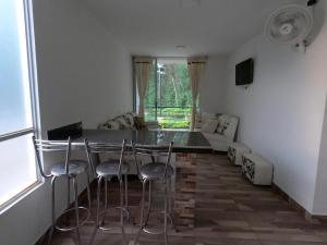 Χώρος καθιστικού στο Apartamento en Girardot