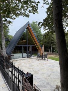 Gallery image of Wooden Villa in Suharekë