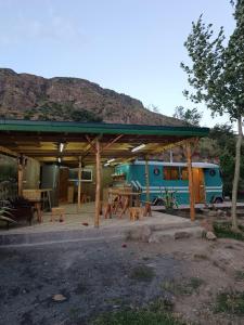 Nespecifikovaný výhled na hory nebo výhled na hory při pohledu z kempu + 17 fotografií