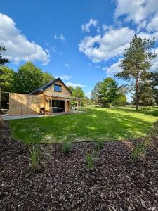 Zahrada ubytování Kukułkowa Stodoła 25min od Warszawy