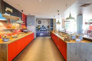Dapur atau dapur kecil di ibis Augsburg Koenigsplatz