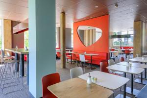 Restoran atau tempat lain untuk makan di ibis Augsburg Koenigsplatz