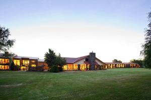 Gallery image of Distinction Mackenzie Country Hotel in Twizel