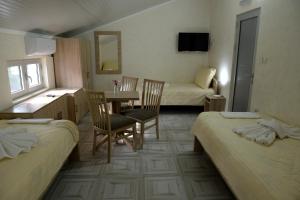 Una cama o camas en una habitación de Guesthouse Đokić
