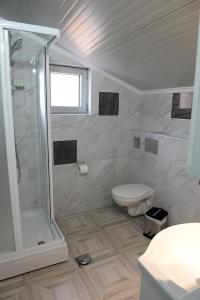 Un baño de Guesthouse Đokić