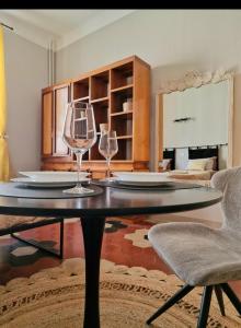 Fotografie z fotogalerie ubytování Ampia stanza con bagno privato e zona pranzo v Miláně